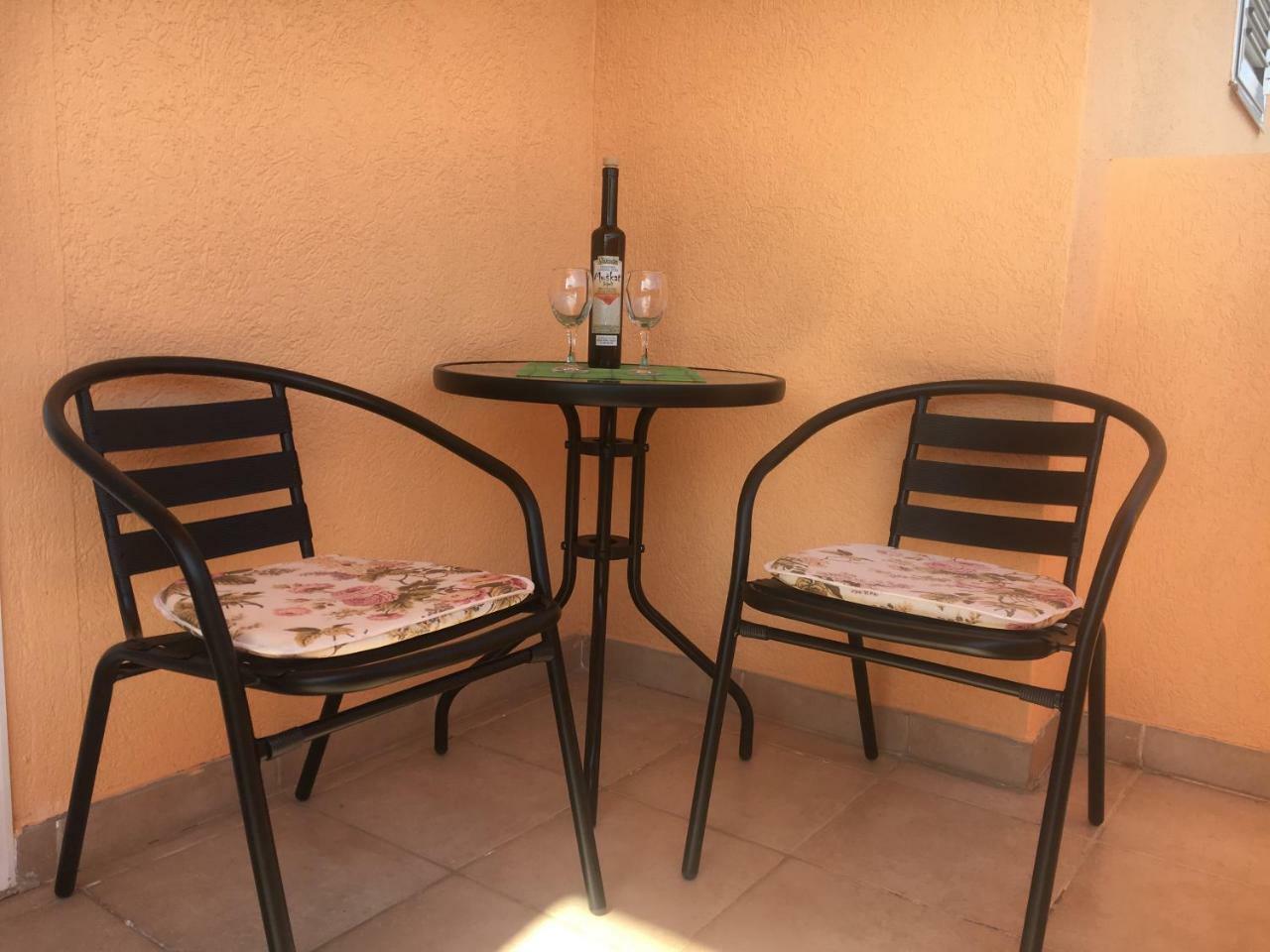 Apartments Villa Viktoria Τίβατ Εξωτερικό φωτογραφία